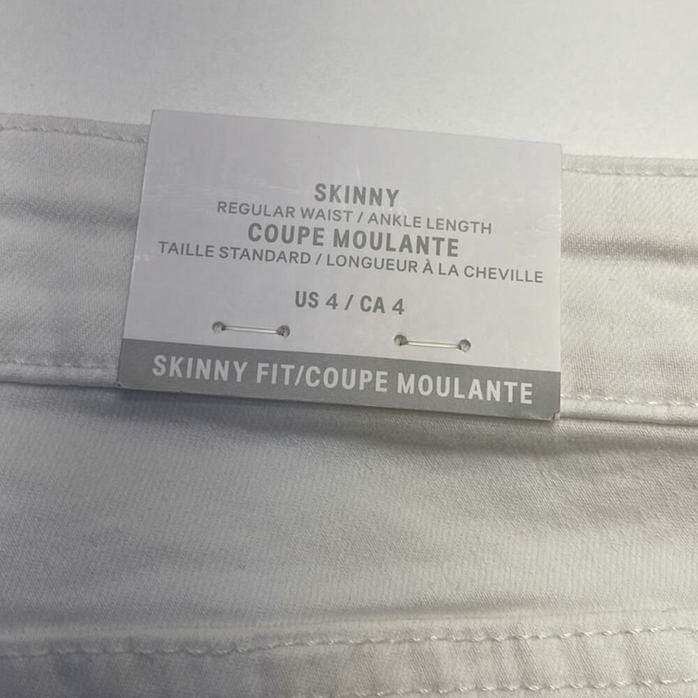 H&M Women’s 4 White Skinny Ankle Jeans - Picture 4 of 4